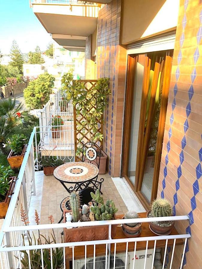 Angelina Suite B&B - Sorrento Centro Exterior foto