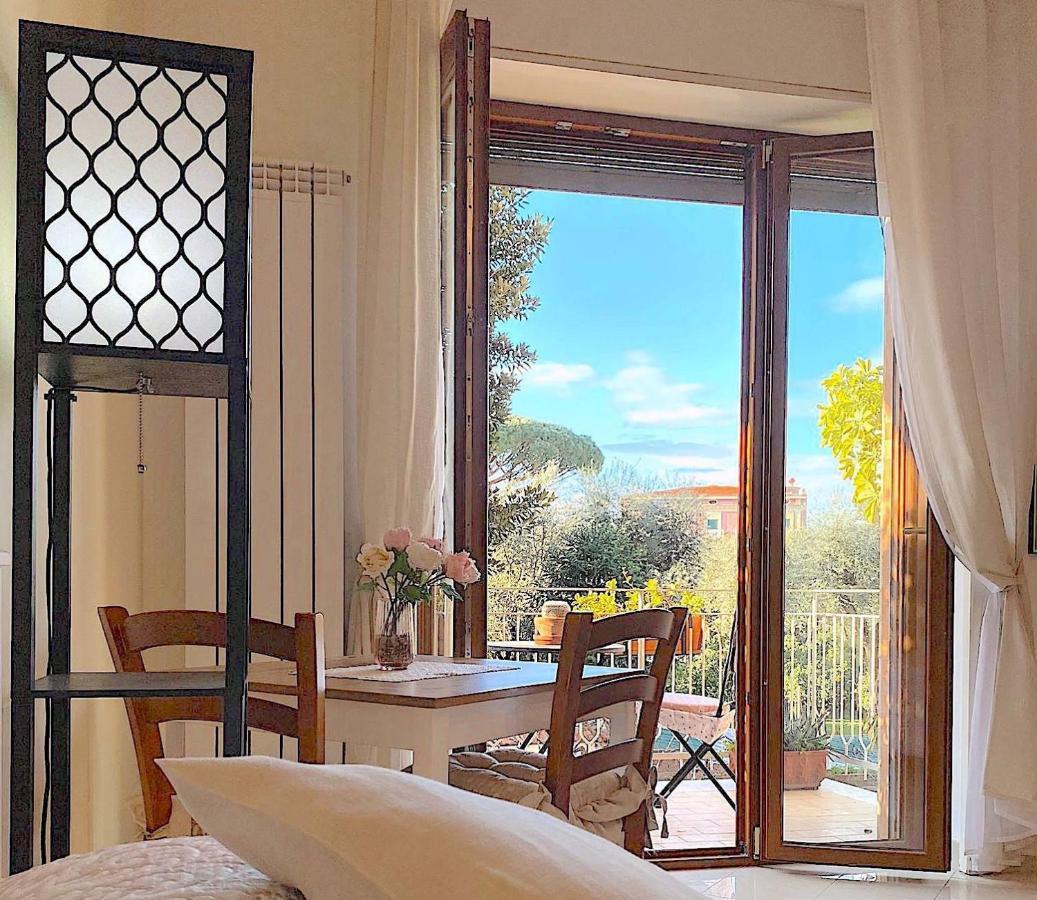 Angelina Suite B&B - Sorrento Centro Exterior foto